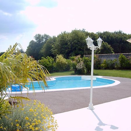 L'Oasis Bed & Breakfast Port-dʼEnvaux Dış mekan fotoğraf